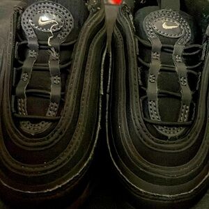 Used size 8 toddler boy